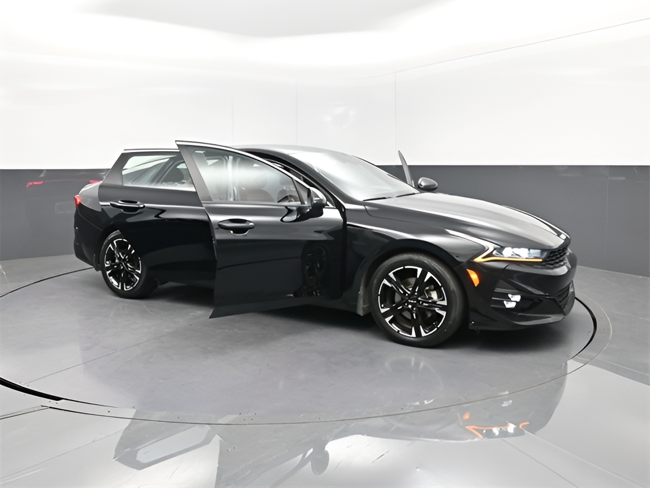 Vehicle image 42 of 50