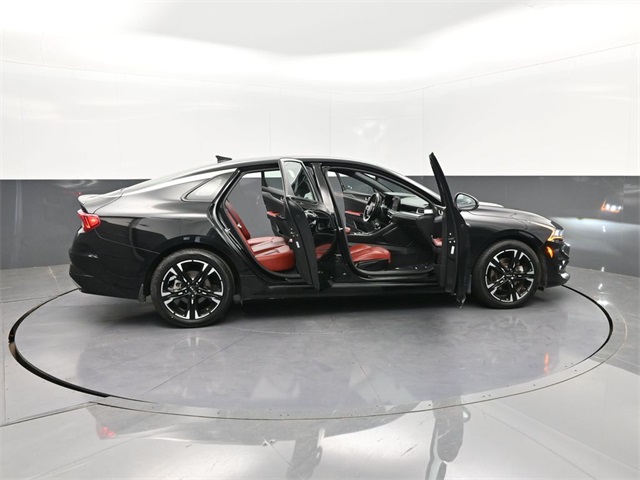 Vehicle image 7 of 50