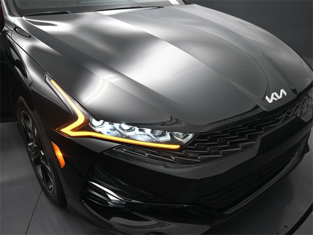 Vehicle image 31 of 50