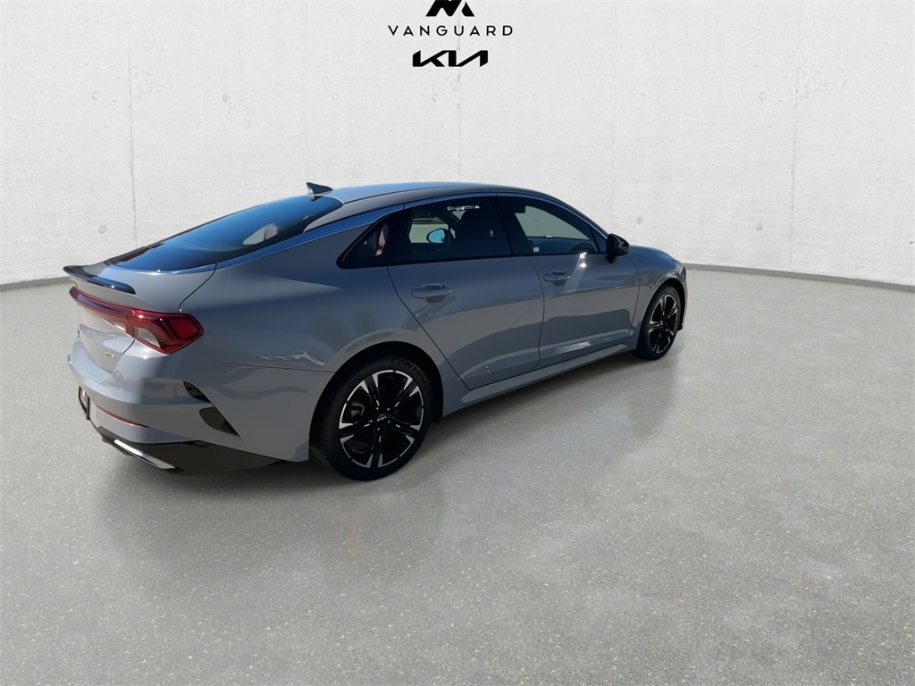 Vehicle image 6 of 25