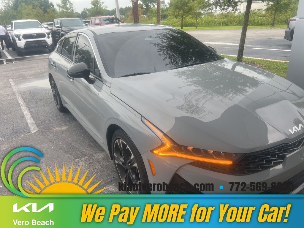 Vehicle image 2 of 2