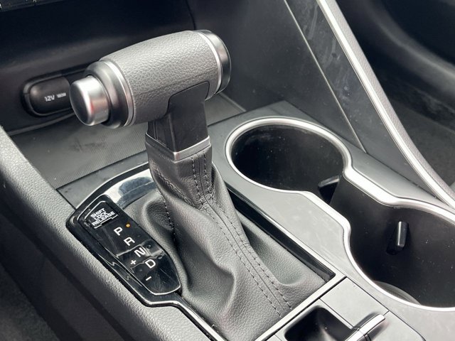 Vehicle image 26 of 47