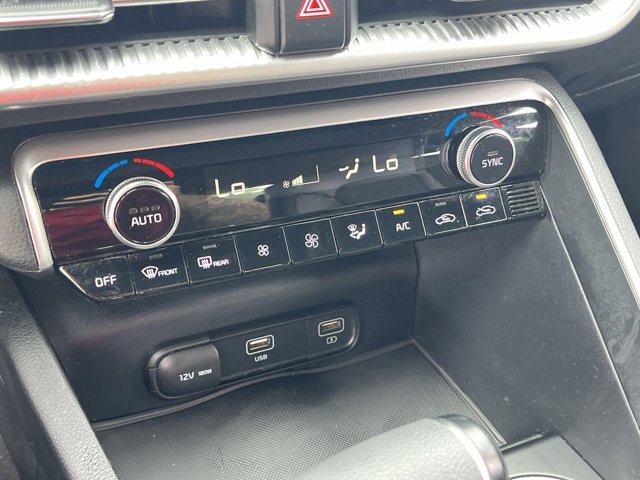 Vehicle image 25 of 47