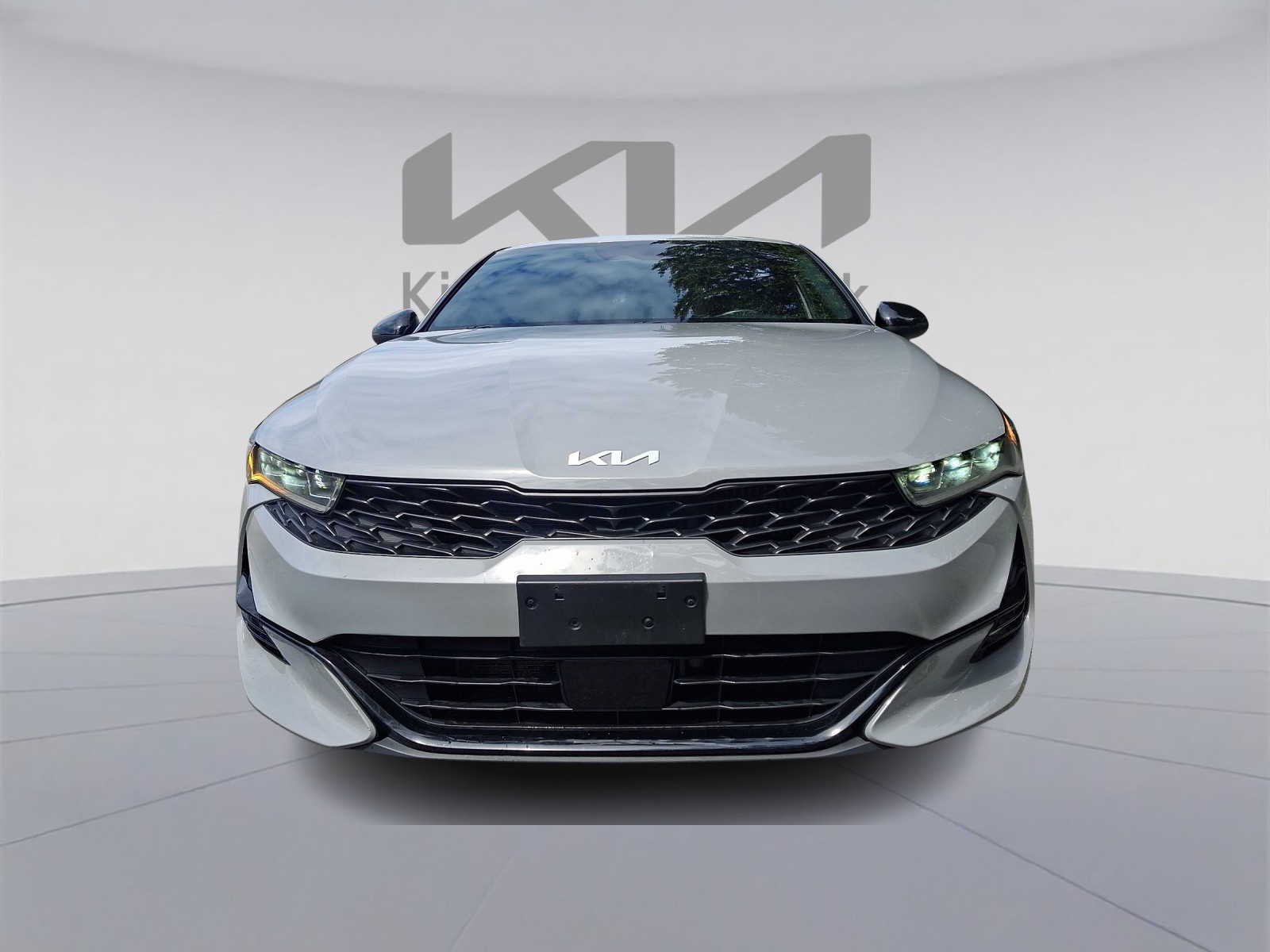 2023 Kia K5 GT-Line Image 2 of 30