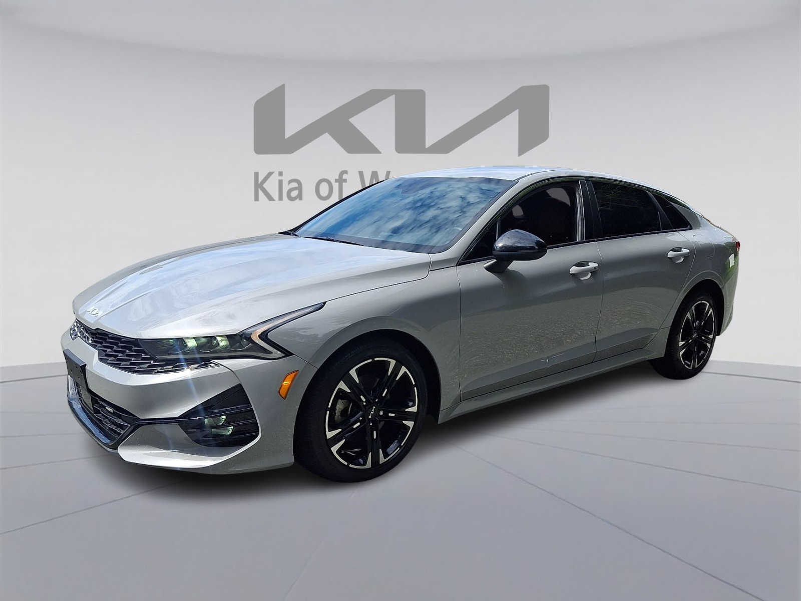 2023 Kia K5 GT-Line Image 1 of 30