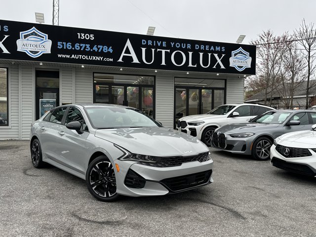 Vehicle image 6 of 28