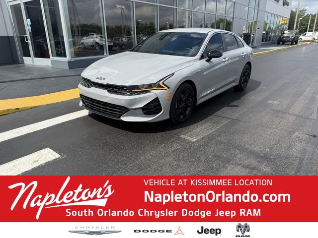 Vehicle image 2 of 28