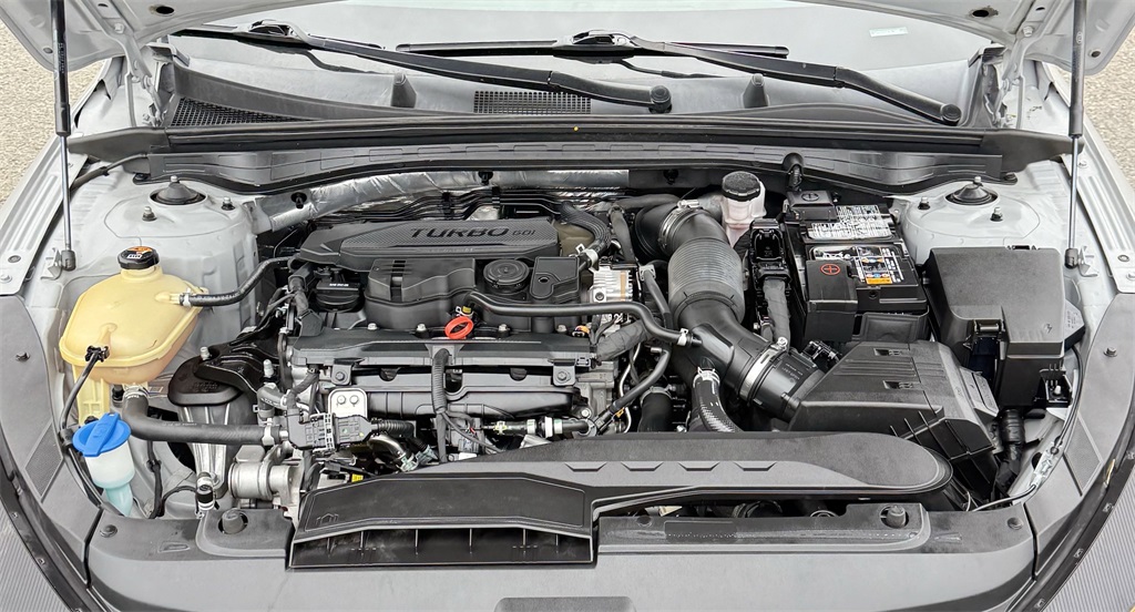 Vehicle image 28 of 29