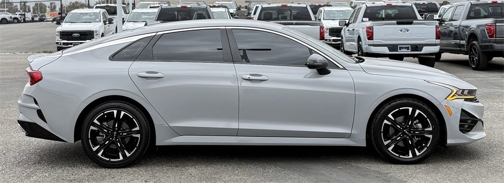 Vehicle image 7 of 29