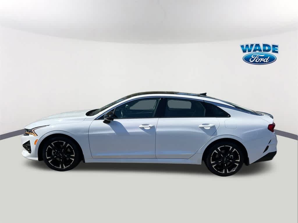 Vehicle image 2 of 36