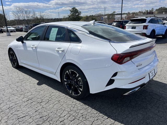 Vehicle image 8 of 34