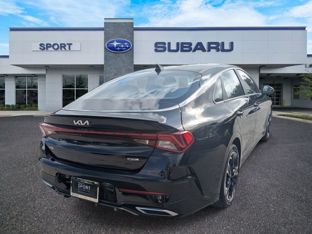 Vehicle image 3 of 34
