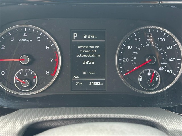 Vehicle image 20 of 24