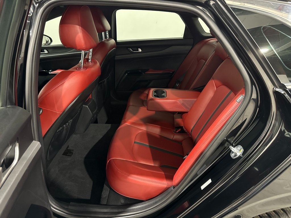 Vehicle image 25 of 50