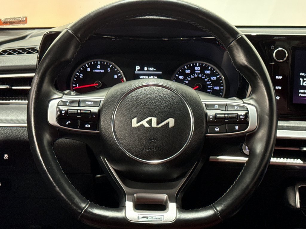 Vehicle image 9 of 50