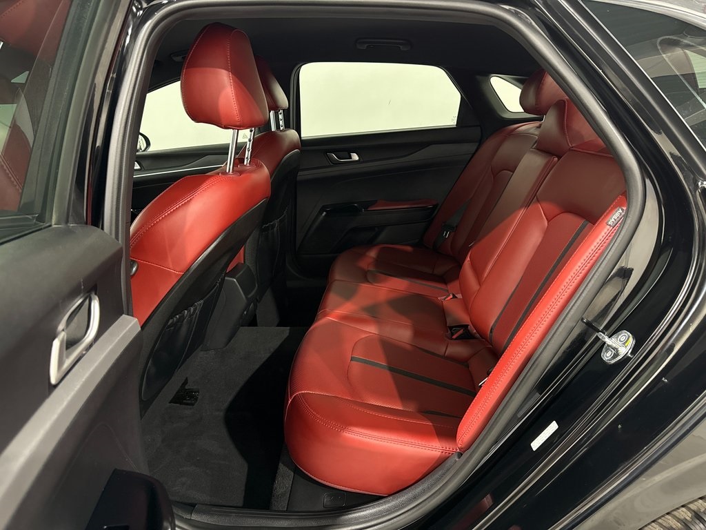 Vehicle image 24 of 50