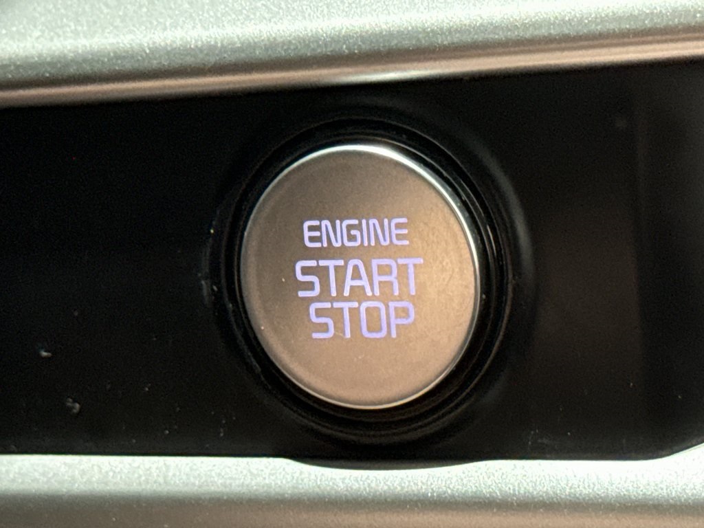 Vehicle image 43 of 50