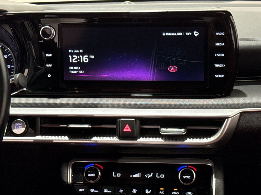 Vehicle image 18 of 50