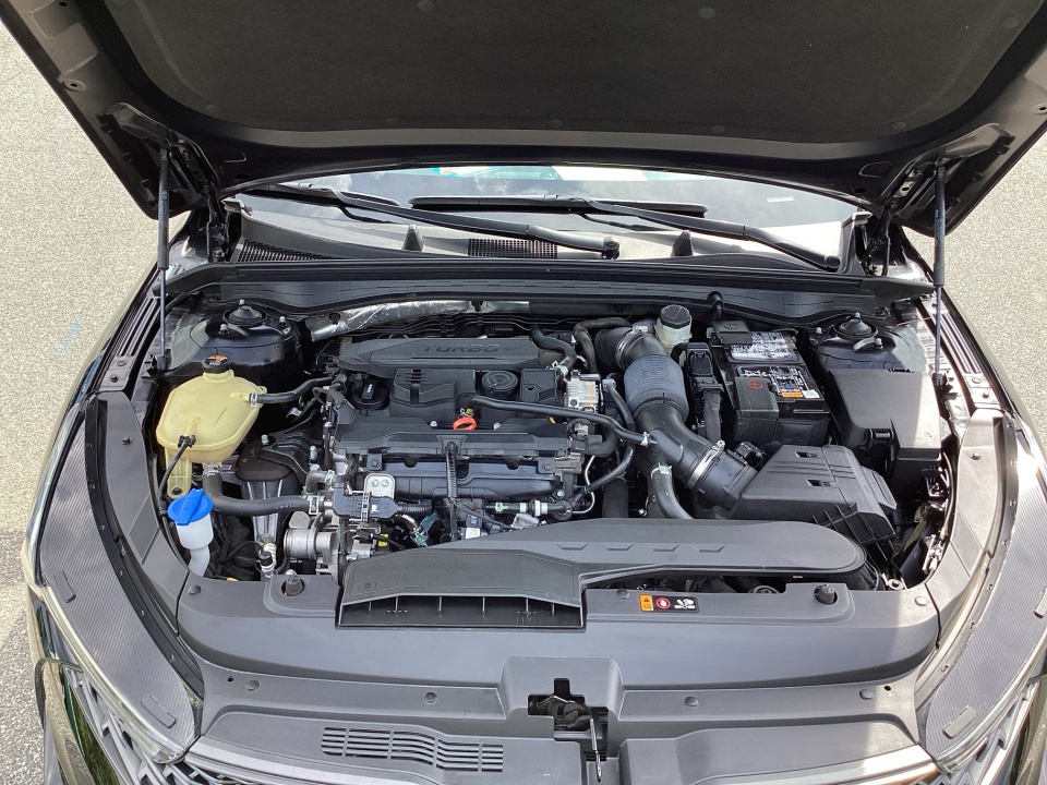 Vehicle image 17 of 39