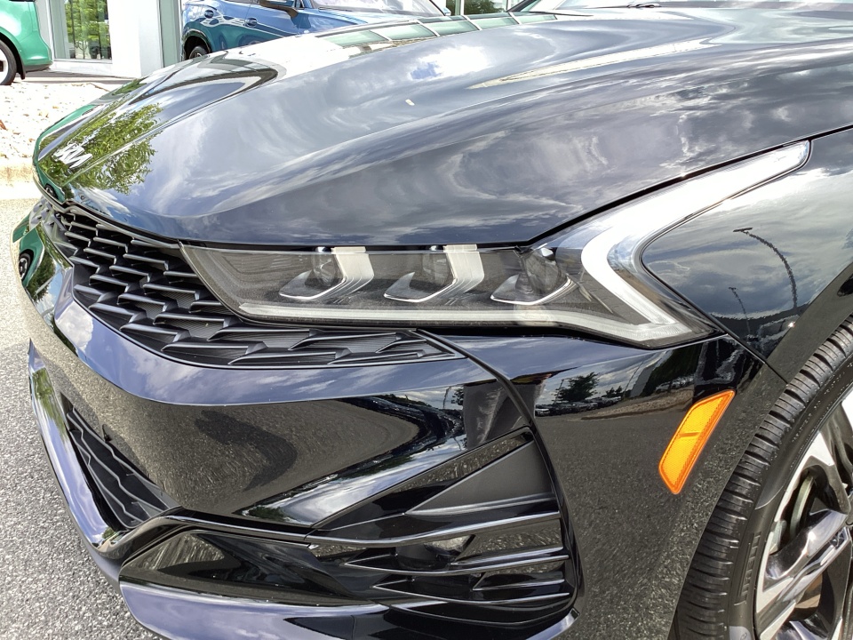 Vehicle image 29 of 39