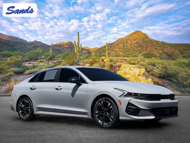 2023 Kia K5 GT-Line Image 2 of 31