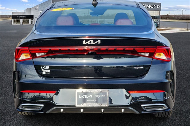 Vehicle image 3 of 36