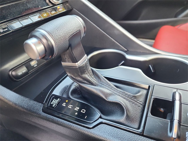 Vehicle image 16 of 36