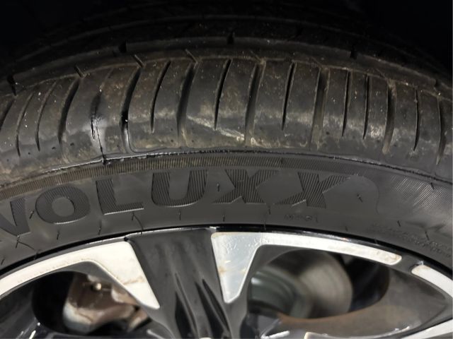 2023 Kia K5 GT-Line Image 11 of 38