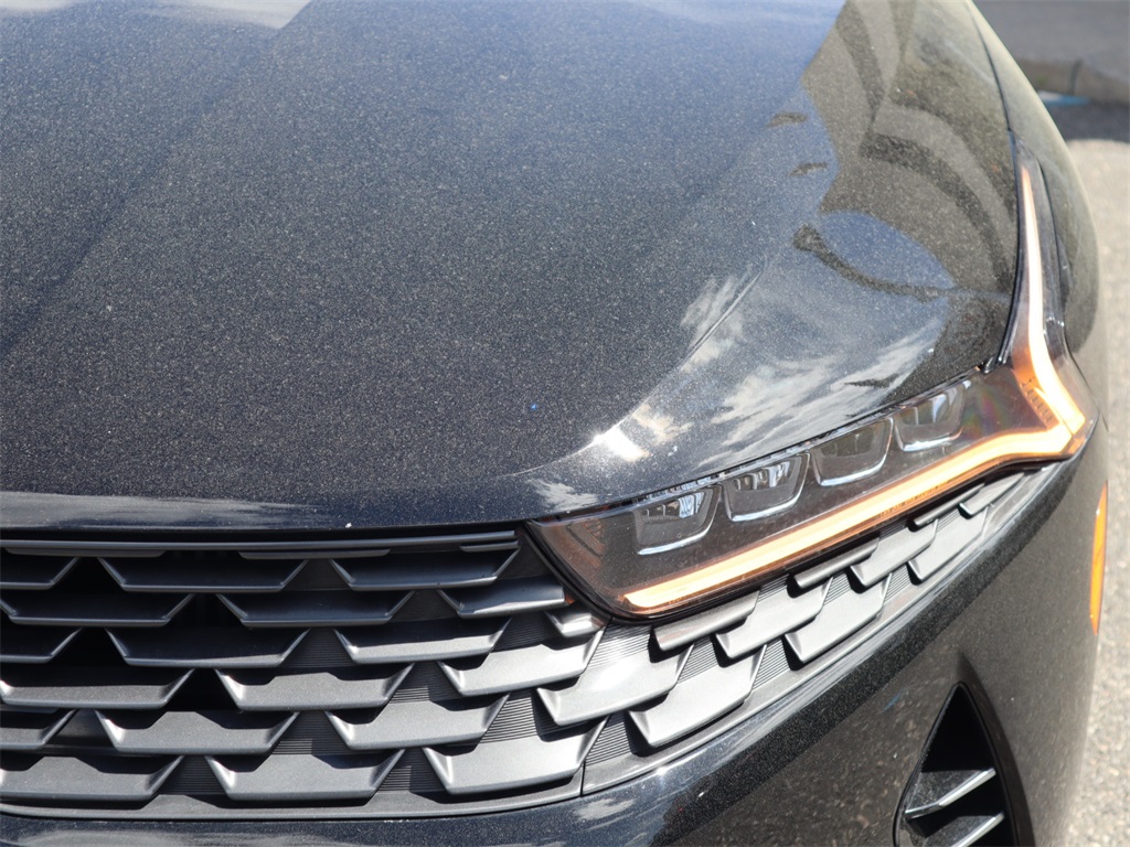 Vehicle image 13 of 30