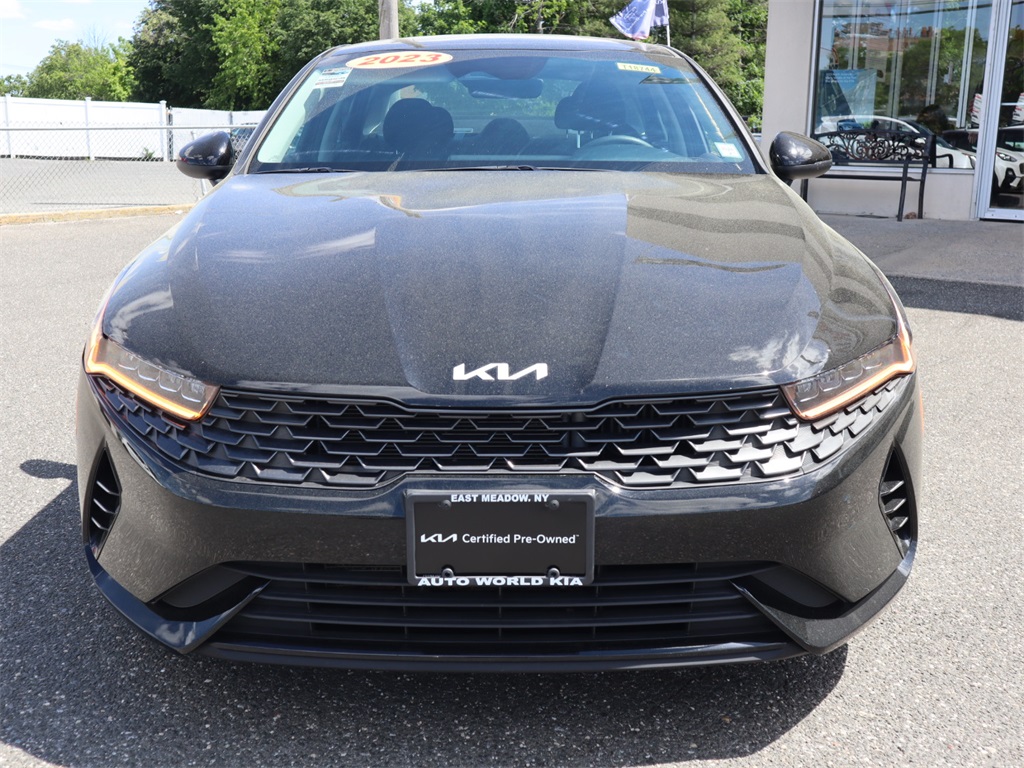 Vehicle image 7 of 30