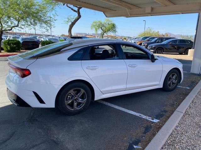 Vehicle image 3 of 10