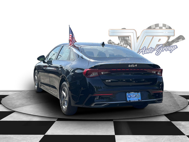 Vehicle image 5 of 30