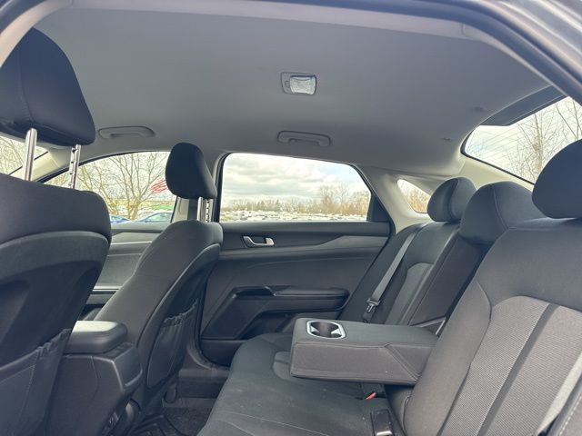 Vehicle image 8 of 23