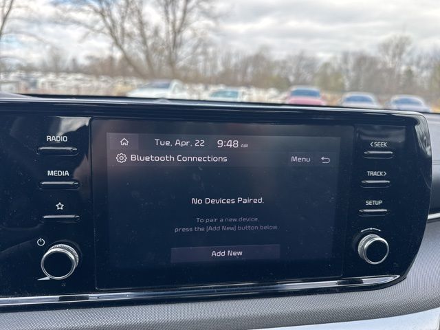 Vehicle image 18 of 23