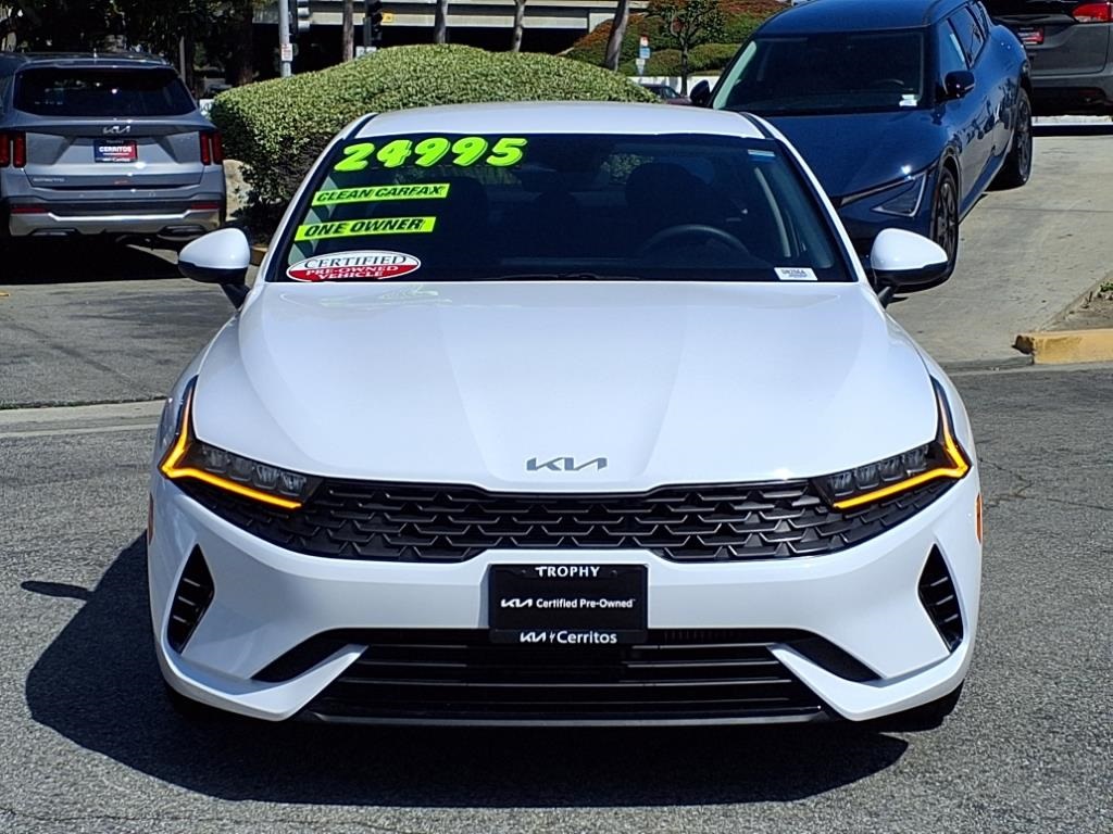 Vehicle image 3 of 24