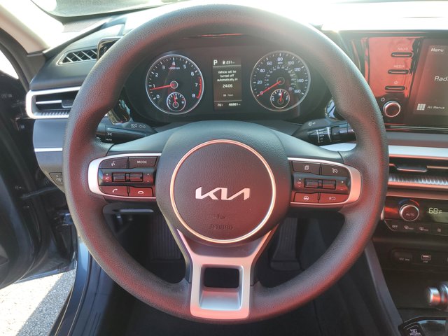 Vehicle image 24 of 32