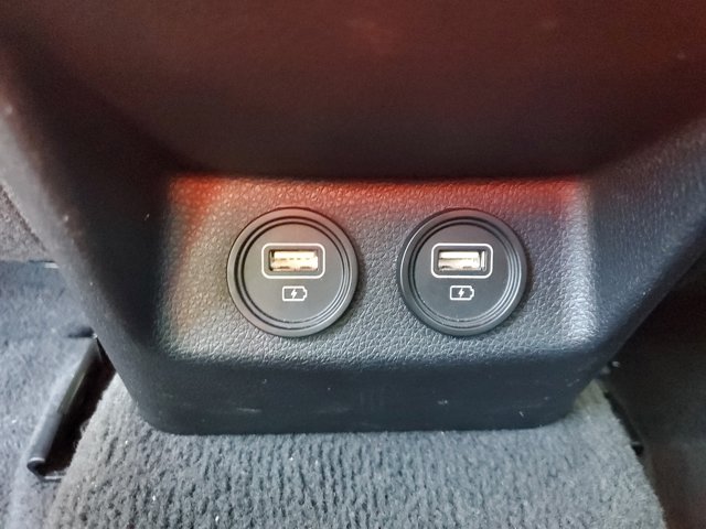Vehicle image 12 of 32