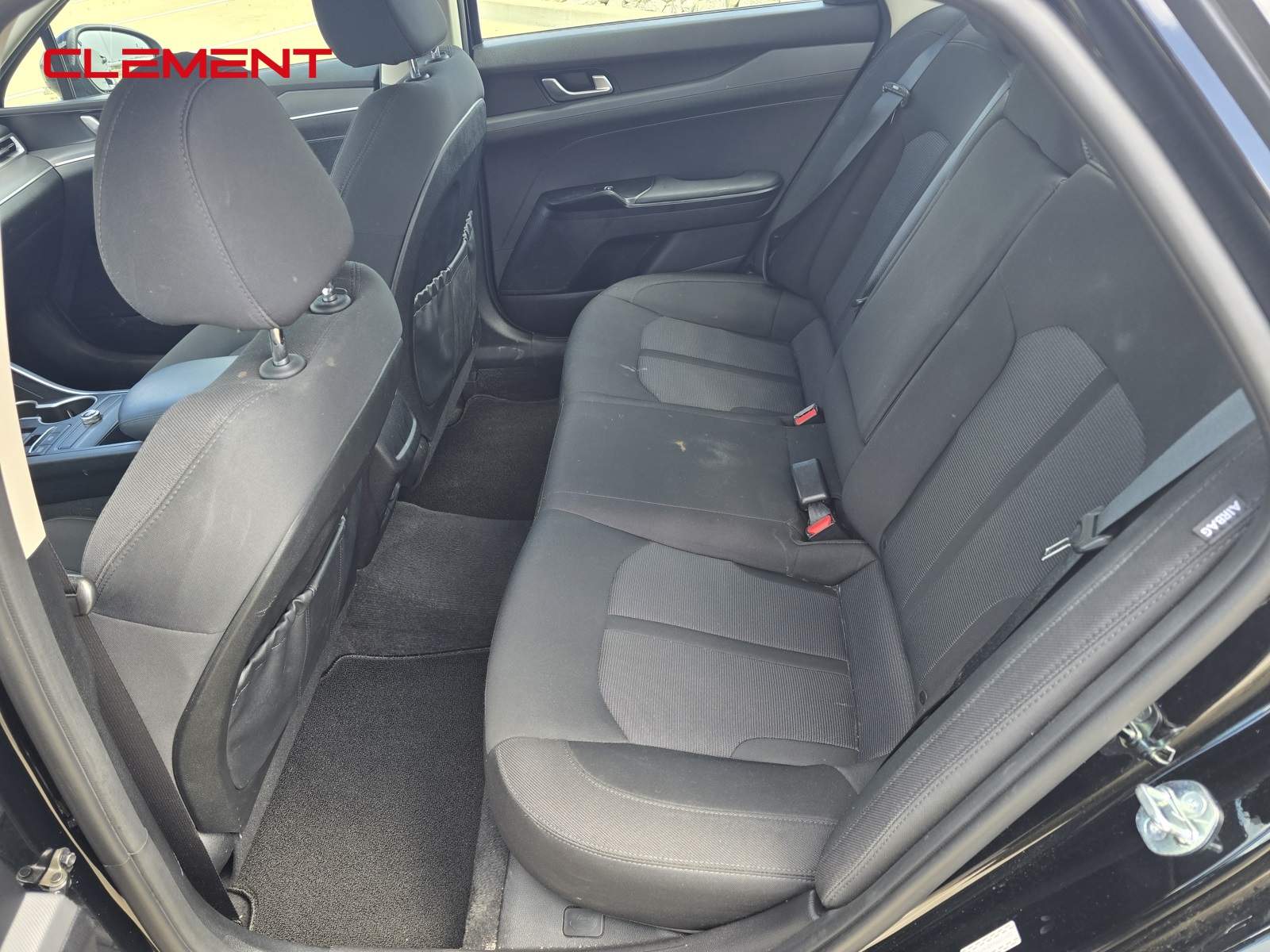 Vehicle image 28 of 49