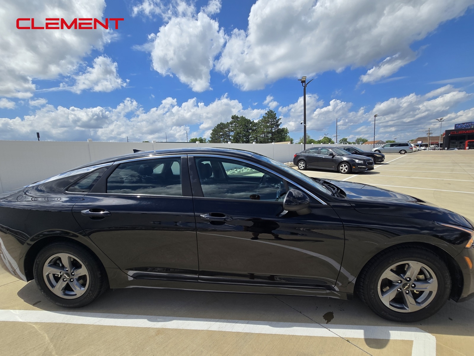 Vehicle image 3 of 49