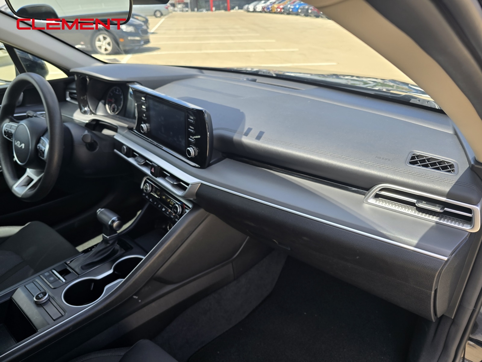 Vehicle image 39 of 49