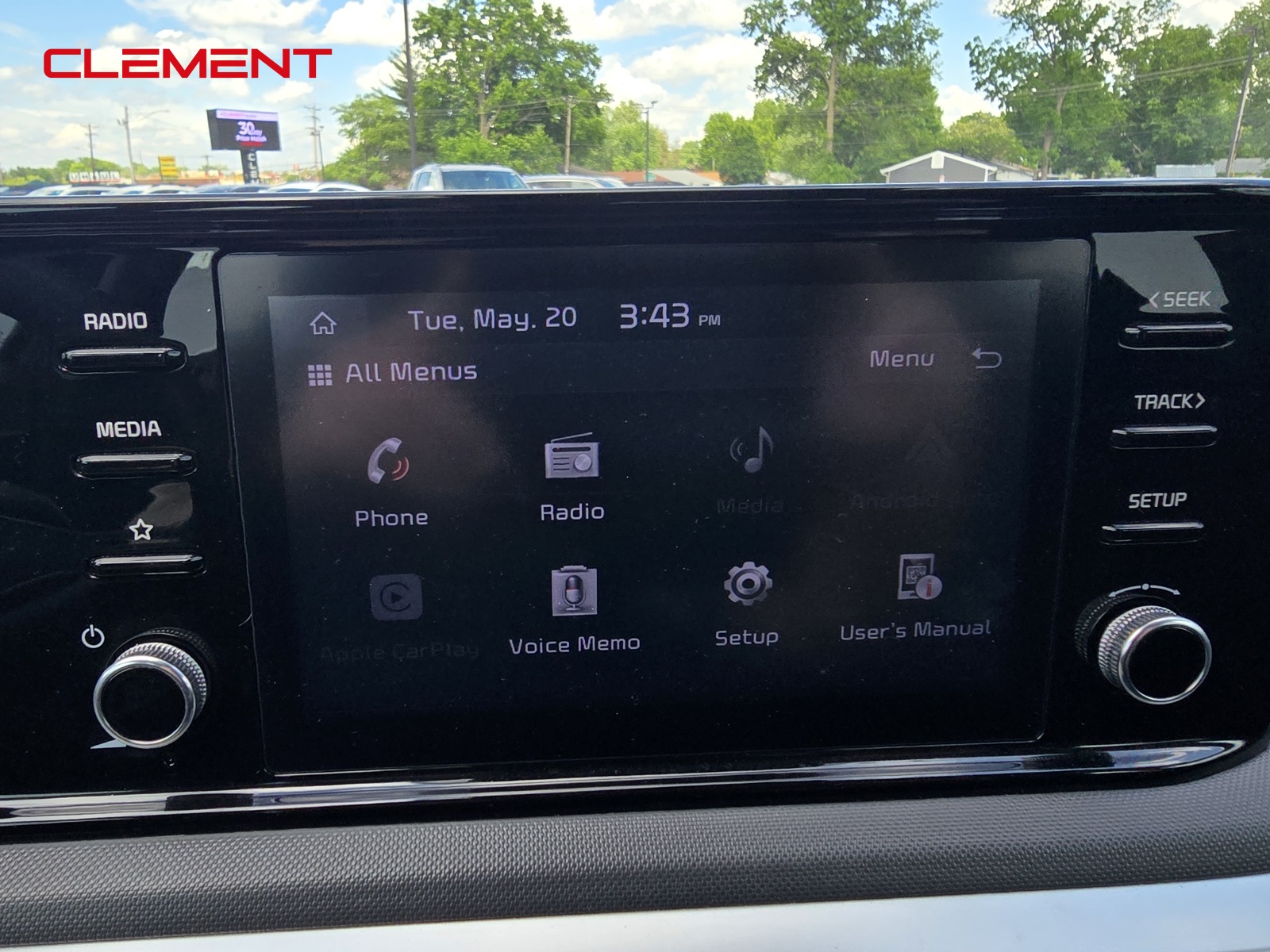 Vehicle image 21 of 49