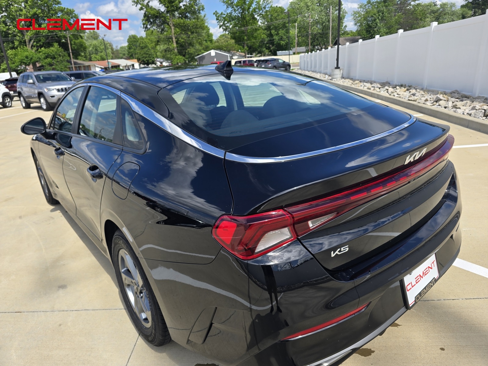 Vehicle image 5 of 49