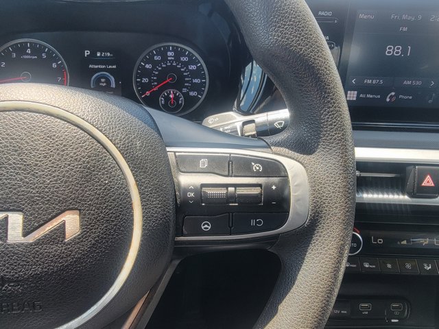 Vehicle image 26 of 31