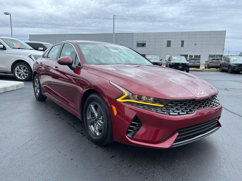 Vehicle image 3 of 21