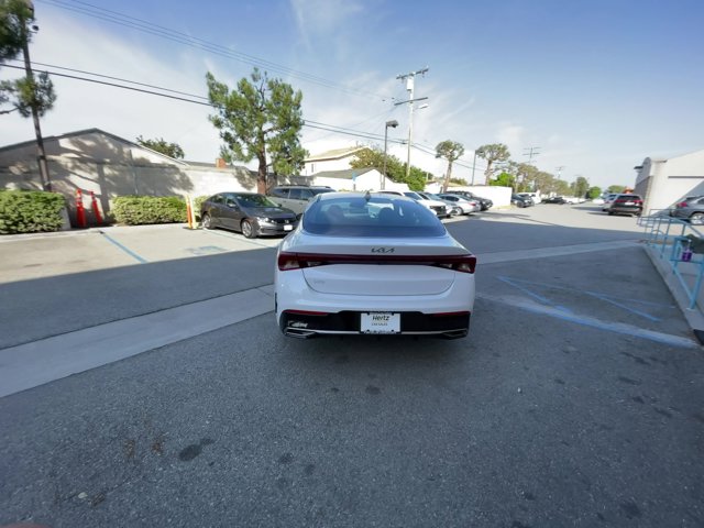 Vehicle image 13 of 43