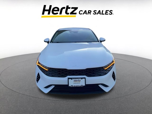 Vehicle image 4 of 43