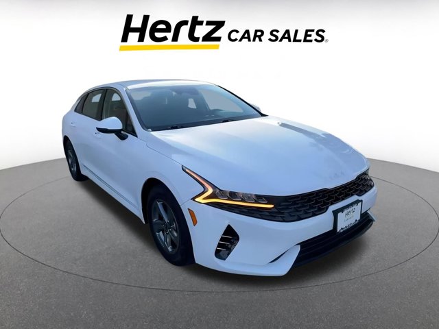 Vehicle image 9 of 43