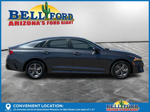 Vehicle image 7 of 37