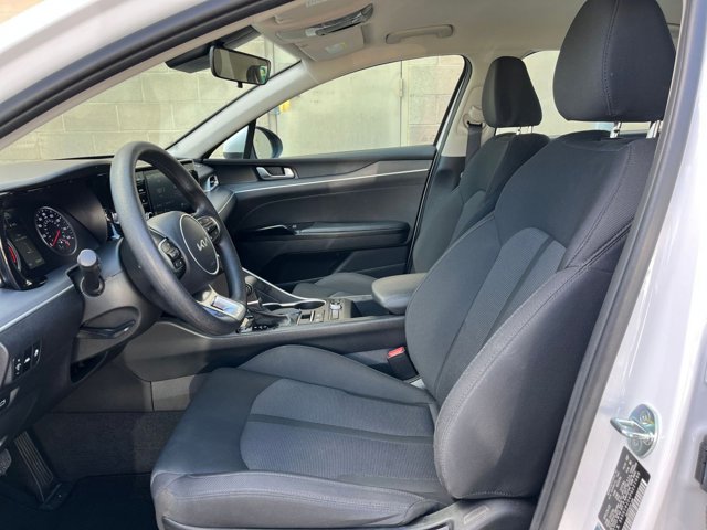 Vehicle image 25 of 44