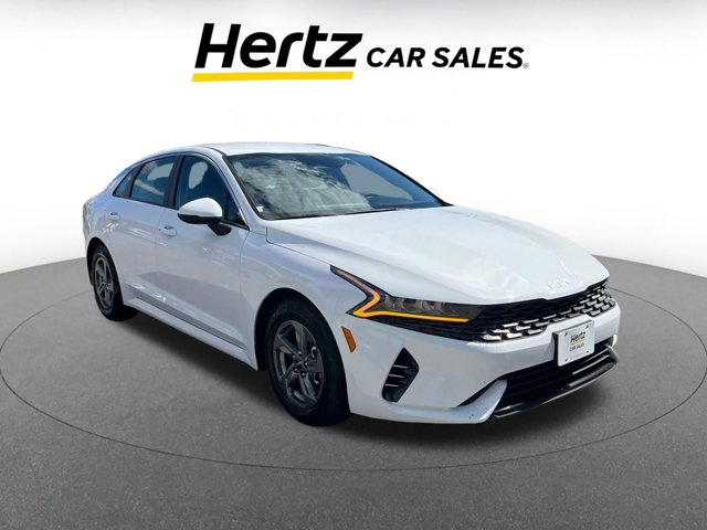 Vehicle image 9 of 44